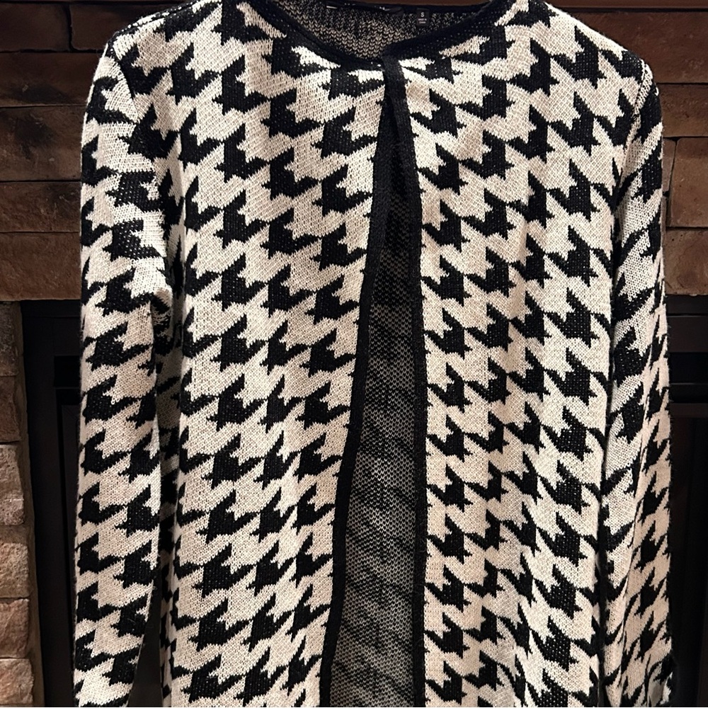 Hannah Houndstooth Long‎ Cardigan Duster Sweater Size Small/Medium - Picture 2 of 6